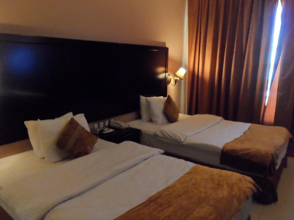 Captain'S Tourist Hotel Aqaba Exterior foto